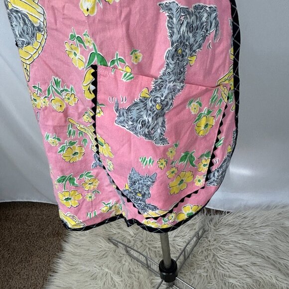 Vintage Scottie Dog Floral Apron Pink Black Trim - Picture 4 of 5